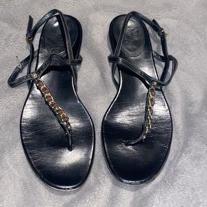 Black Athentic Gucci flip flops
